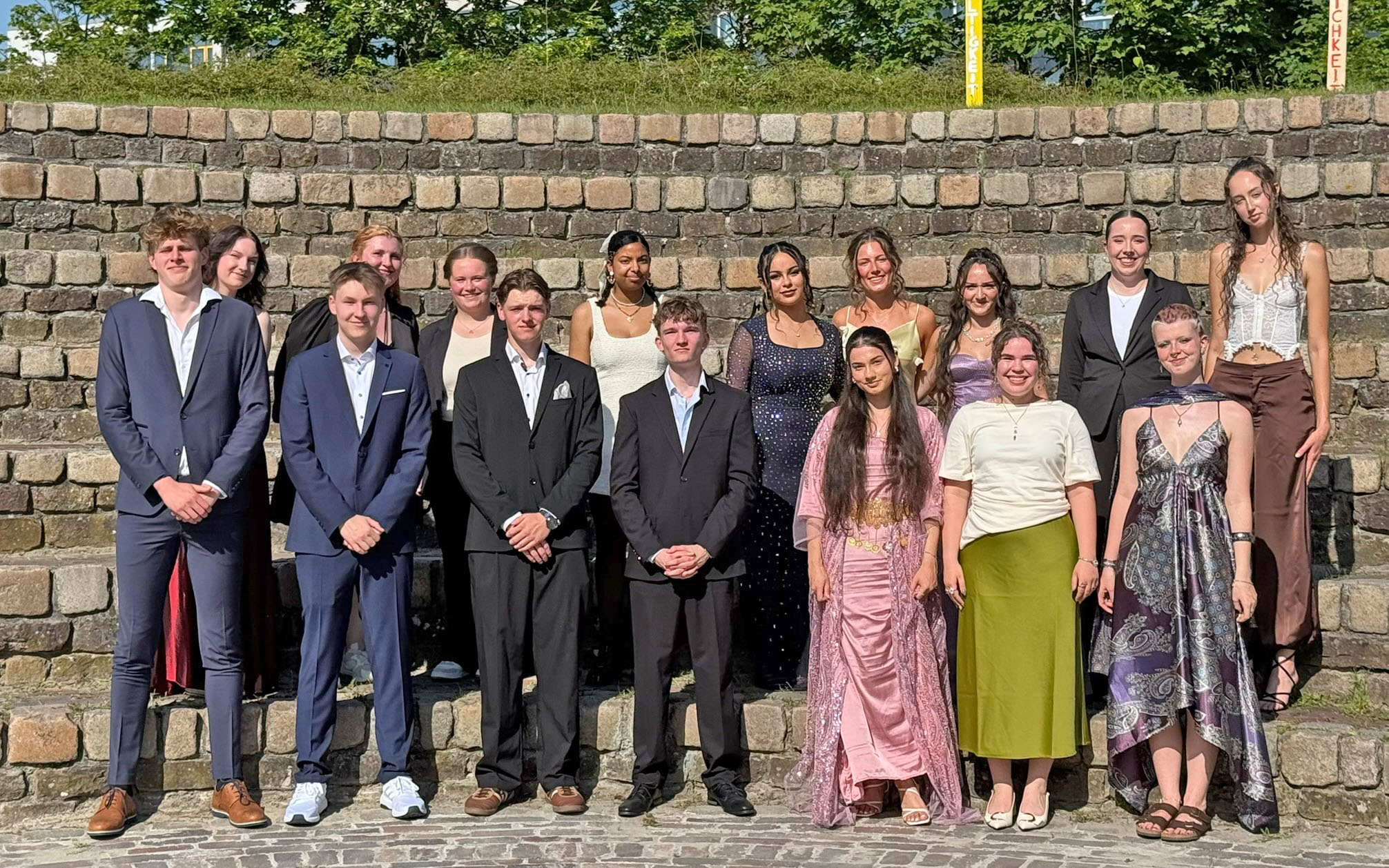 BBS II Emden verabschiedet Abiturjahrgang